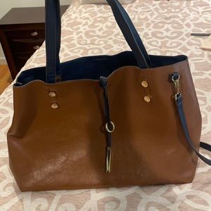 Large Calvin Klein Reversible shoulder/crossbody